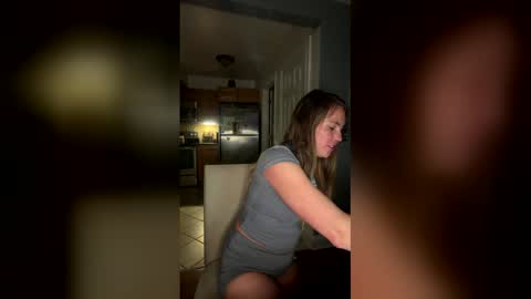 Snapshot of caitlinwilsonn chatting on May 2026 05:25:01 AM caitlinwilsonn online show from May 2026 05:25:01 AM