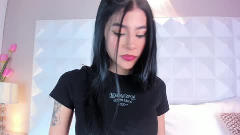 Caitlyn  online show from December 2024 05:19:02 PM