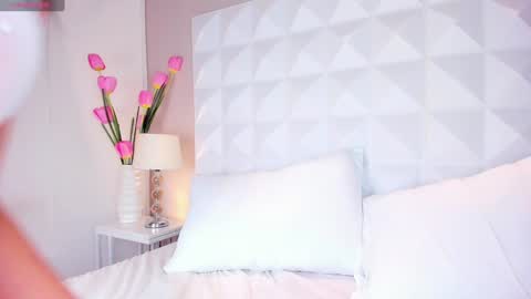 Caitlyn  online show from February 2025 08:10:01 PM