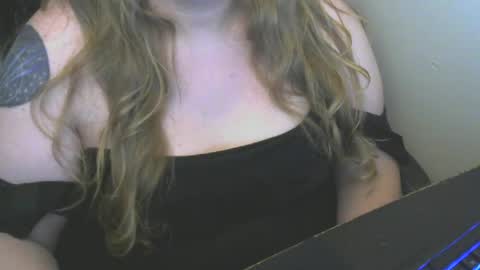 Calie online show from June 2026 01:05:01 AM
