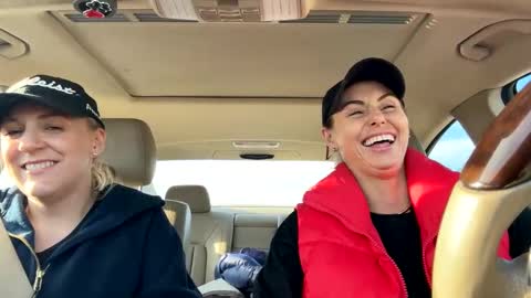 Snapshot of calicambri chatting on February 2025 09:40:01 PM The Cali Cambri online show from February 2025 09:40:01 PM