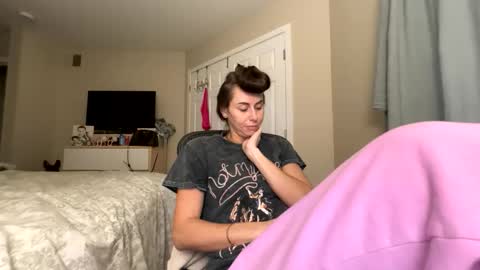 Snapshot of calicambri chatting on October 2025 09:15:01 PM The Cali Cambri online show from October 2025 09:15:01 PM