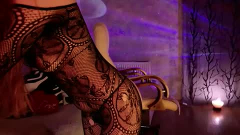 EMPERATRIZ online show from May 2026 09:56:02 PM
