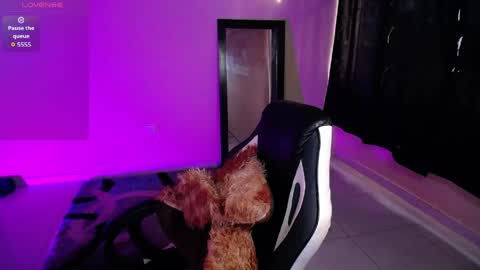 Snapshot of caliope_goddess1 chatting on May 2026 10:07:01 PM caliope_goddess1 online show from May 2026 10:07:01 PM