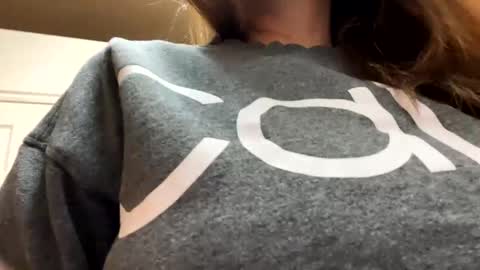 calishop1 online show from December 2024 01:36:02 AM