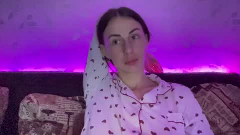 Anna online show from December 2024 11:22:01 PM