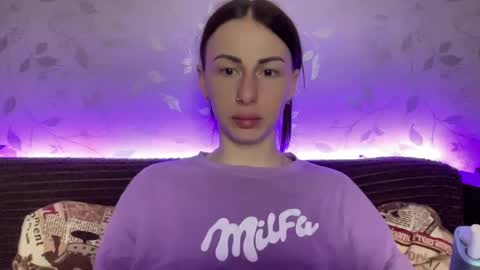 Anna online show from March 2025 07:09:02 PM