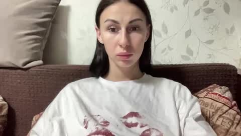 Anna online show from January 2026 06:23:01 PM