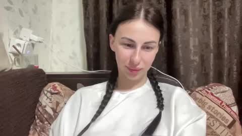 Anna online show from April 2026 09:26:02 PM