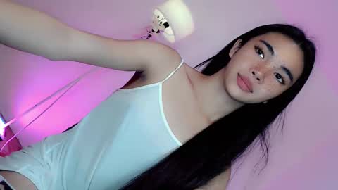 Snapshot of call_me_nina chatting on May 2026 03:02:01 AM call_me_nina online show from May 2026 03:02:01 AM