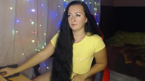 Shaya online show from October 2025 03:45:01 PM