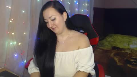 Snapshot of call_me_shaya chatting on February 2026 03:51:01 PM Shaya online show from February 2026 03:51:01 PM