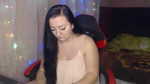 Snapshot of call_me_shaya chatting on February 2026 04:25:01 PM Shaya online show from February 2026 04:25:01 PM