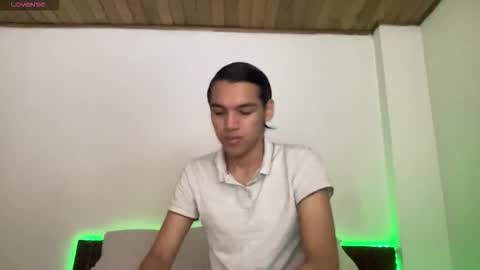 Mateo online show from December 2025 10:42:02 AM