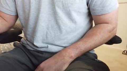 callmeroger33 online show from February 2026 04:36:02 PM