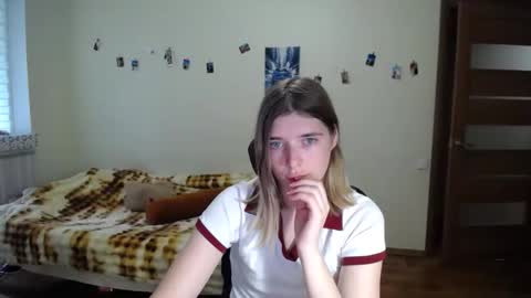 Snapshot of callmesweett chatting on May 2026 10:54:01 AM callmesweett online show from May 2026 10:54:01 AM