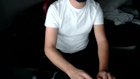 DesertBoy2023 online show from January 2026 06:39:01 AM