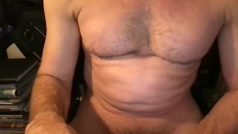 Snapshot of callum5555 chatting on January 2025 01:06:01 AM callum5555 online show from January 2025 01:06:01 AM