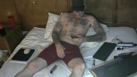 calredding75 online show from December 2025 06:40:01 AM