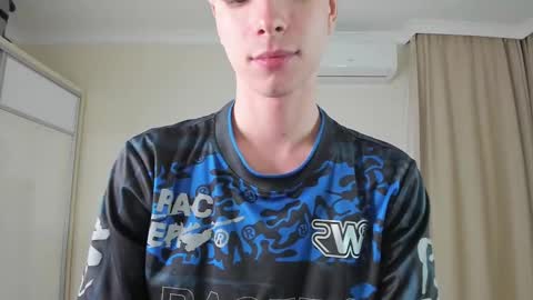 Hey I am Calvin  online show from February 2025 10:20:02 PM