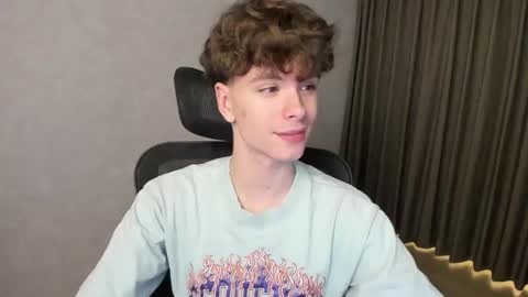 Hey I am Calvin  online show from February 2026 06:12:02 PM