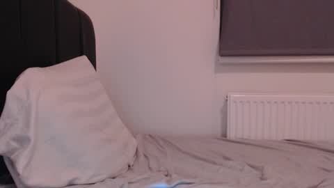 Calvinjohnlad online show from December 2024 05:00:01 PM