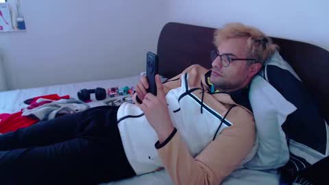 Calvinjohnlad online show from February 2025 02:48:02 PM