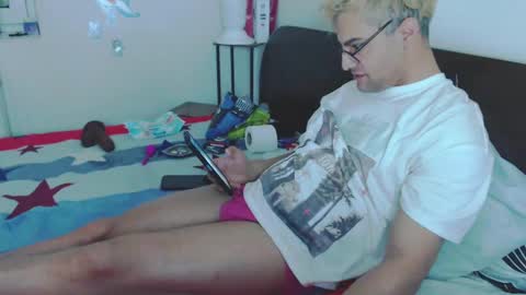 Calvinjohnlad online show from March 2025 09:05:02 PM