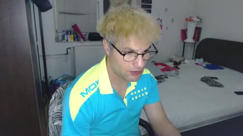 Calvinjohnlad online show from March 2025 01:03:02 AM