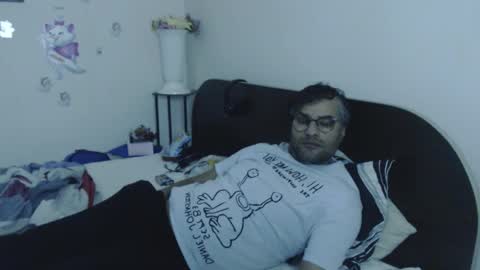 Snapshot of calvinjohnlad chatting on December 2025 06:39:01 PM Calvinjohnlad online show from December 2025 06:39:01 PM