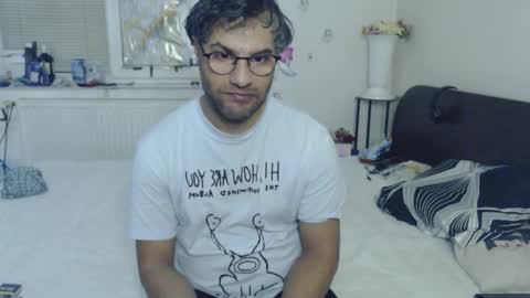 Snapshot of calvinjohnlad chatting on December 2025 07:11:02 PM Calvinjohnlad online show from December 2025 07:11:02 PM