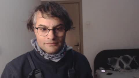 Snapshot of calvinjohnlad chatting on January 2026 07:28:02 PM Calvinjohnlad online show from January 2026 07:28:02 PM