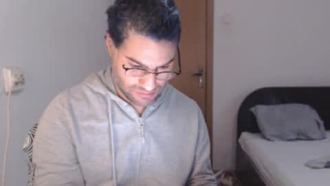 Snapshot of calvinjohnlad chatting on February 2026 03:10:02 PM Calvinjohnlad online show from February 2026 03:10:02 PM