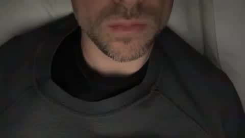 Snapshot of calvinzz chatting on April 2026 05:02:02 PM calvinzz online show from April 2026 05:02:02 PM