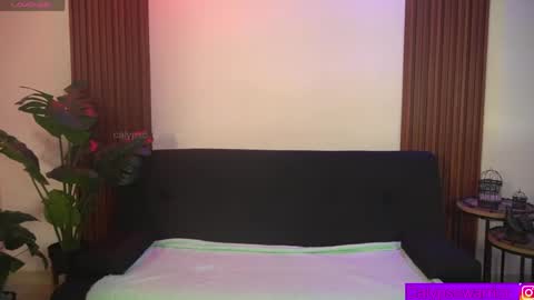 Snapshot of calypso_and_ge1 chatting on May 2026 01:10:01 AM Calypso and Kayla online show from May 2026 01:10:01 AM