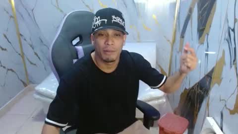 cam_xman online show from February 2026 03:37:02 PM