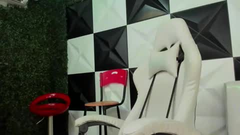 cam_xman online show from February 2026 03:48:02 PM