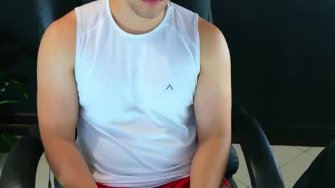 camara110 online show from February 2025 11:15:01 PM