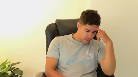 camara110 online show from October 2025 12:13:01 AM