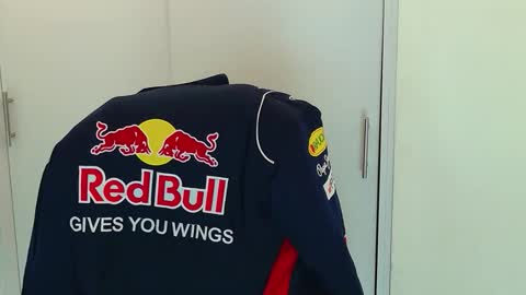 camara110 online show from November 2025 01:59:02 PM