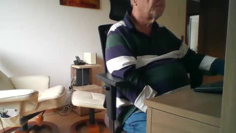 camcologne online show from October 2025 09:07:02 AM