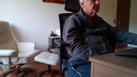 camcologne online show from November 2025 09:30:01 AM