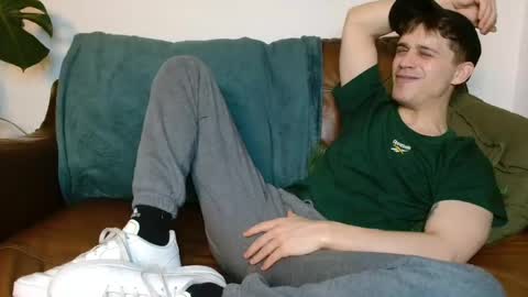 CamDoAttitude online show from December 2024 09:59:02 PM