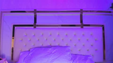 cameron_hearts online show from January 2026 12:11:01 PM