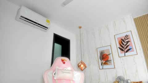 Cameron  online show from January 2025 04:59:02 PM