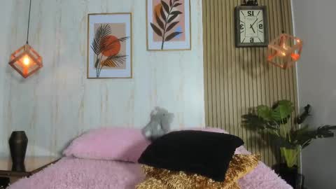 Cameron  online show from February 2025 11:52:02 PM