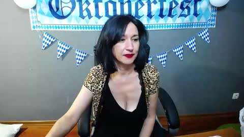 Snapshot of cameronenns chatting on September 2025 04:44:02 PM Cameronenns online show from September 2025 04:44:02 PM