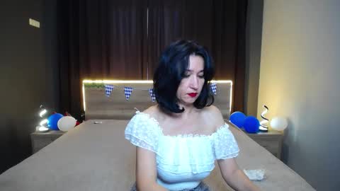 Snapshot of cameronenns chatting on October 2025 06:45:01 AM Cameronenns online show from October 2025 06:45:01 AM