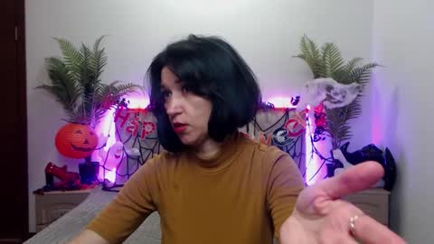 Snapshot of cameronenns chatting on October 2025 12:39:02 PM Cameronenns online show from October 2025 12:39:02 PM