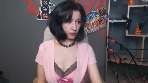 Snapshot of cameronenns chatting on November 2025 07:33:02 AM Cameronenns online show from November 2025 07:33:02 AM